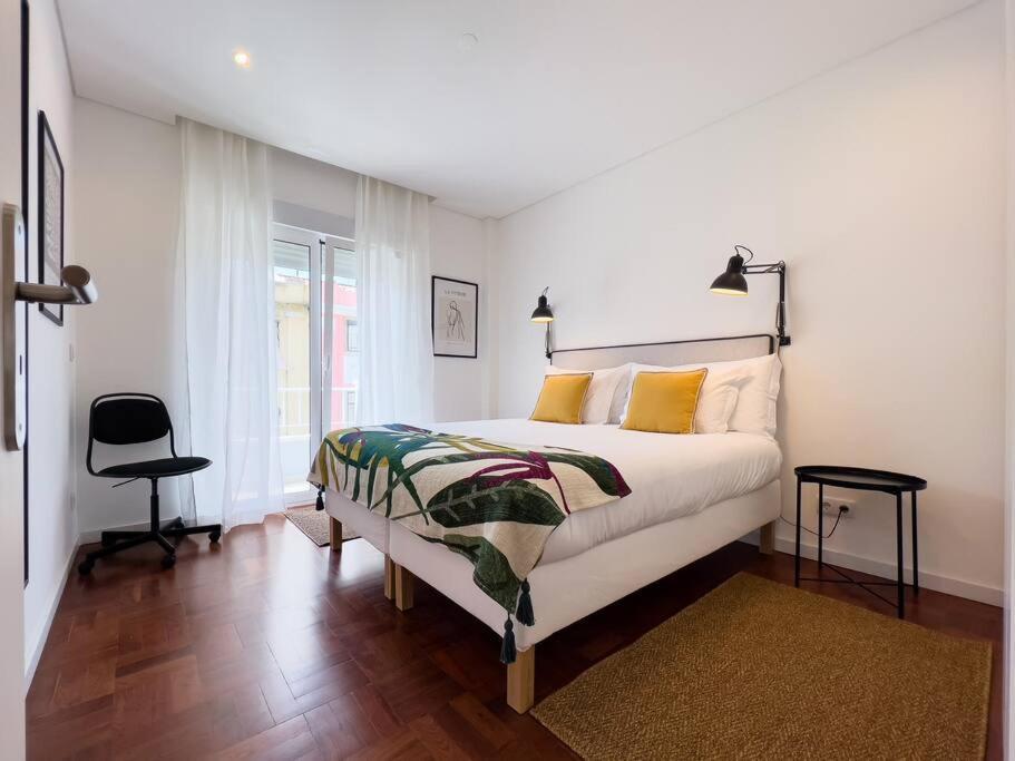 Olaias Lisbon 2 Bed Near Metro 2 Apartment ภายนอก รูปภาพ
